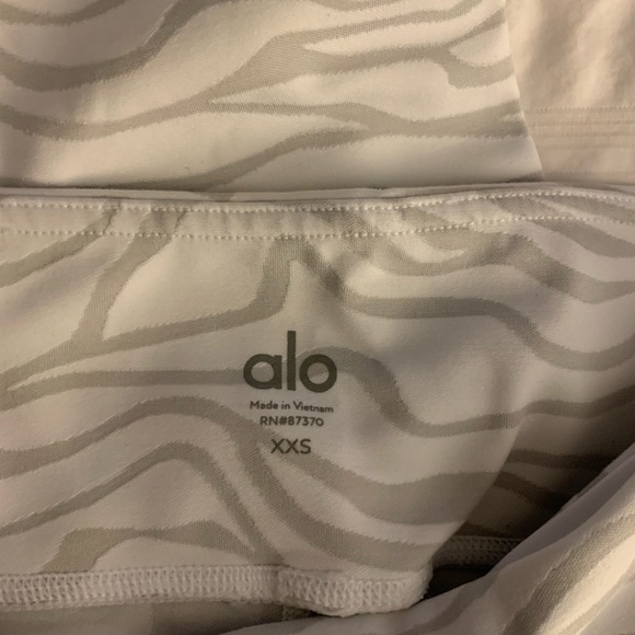 Alo yoga leggings - Picture 2 of 2